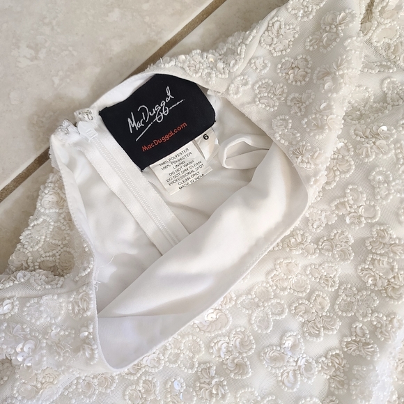 Mac Duggal | Embellished Ruffle Cap Sleeve V-Neck Midi Dress Size 6 Style 10810 - Picture 16 of 17